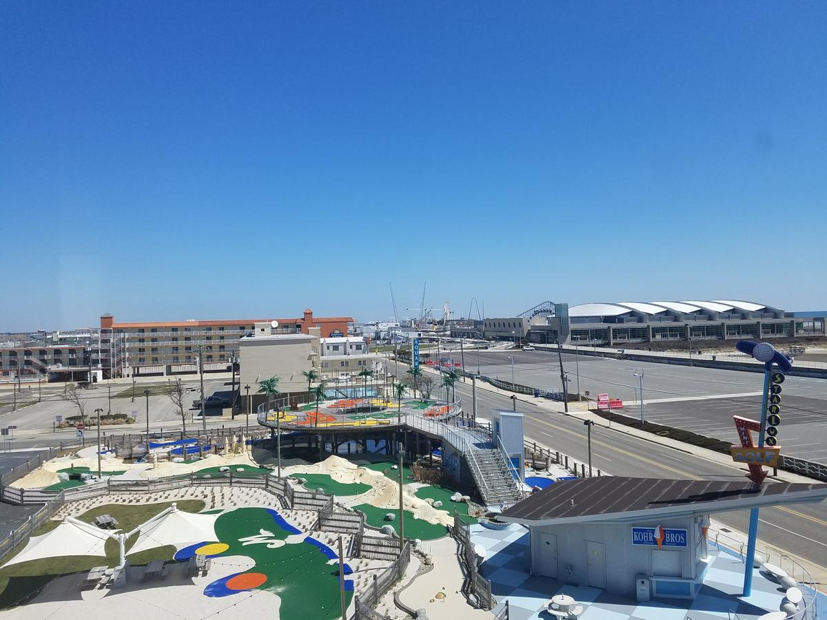 Newport Beach Resort Wildwood Exterior foto